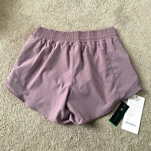 Purple Lululemon Hotty Hot II Shorts 2.5"